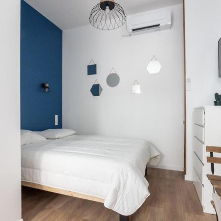 Great Studio Near The Eiffel Tower Париж Экстерьер фото